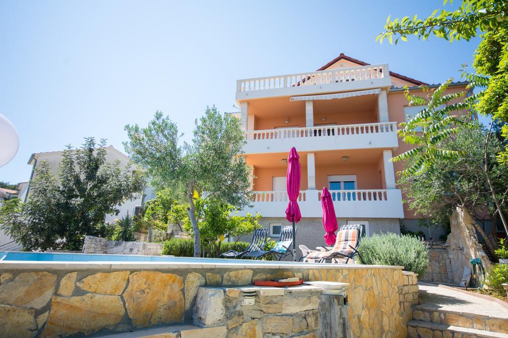 Apartmani Cubela Trogir Exteriér fotografie